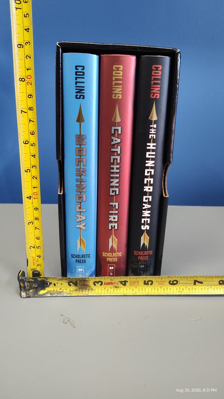 The Hunger Games Trilogy 3 Hardcover Book Set Suzanne Collins